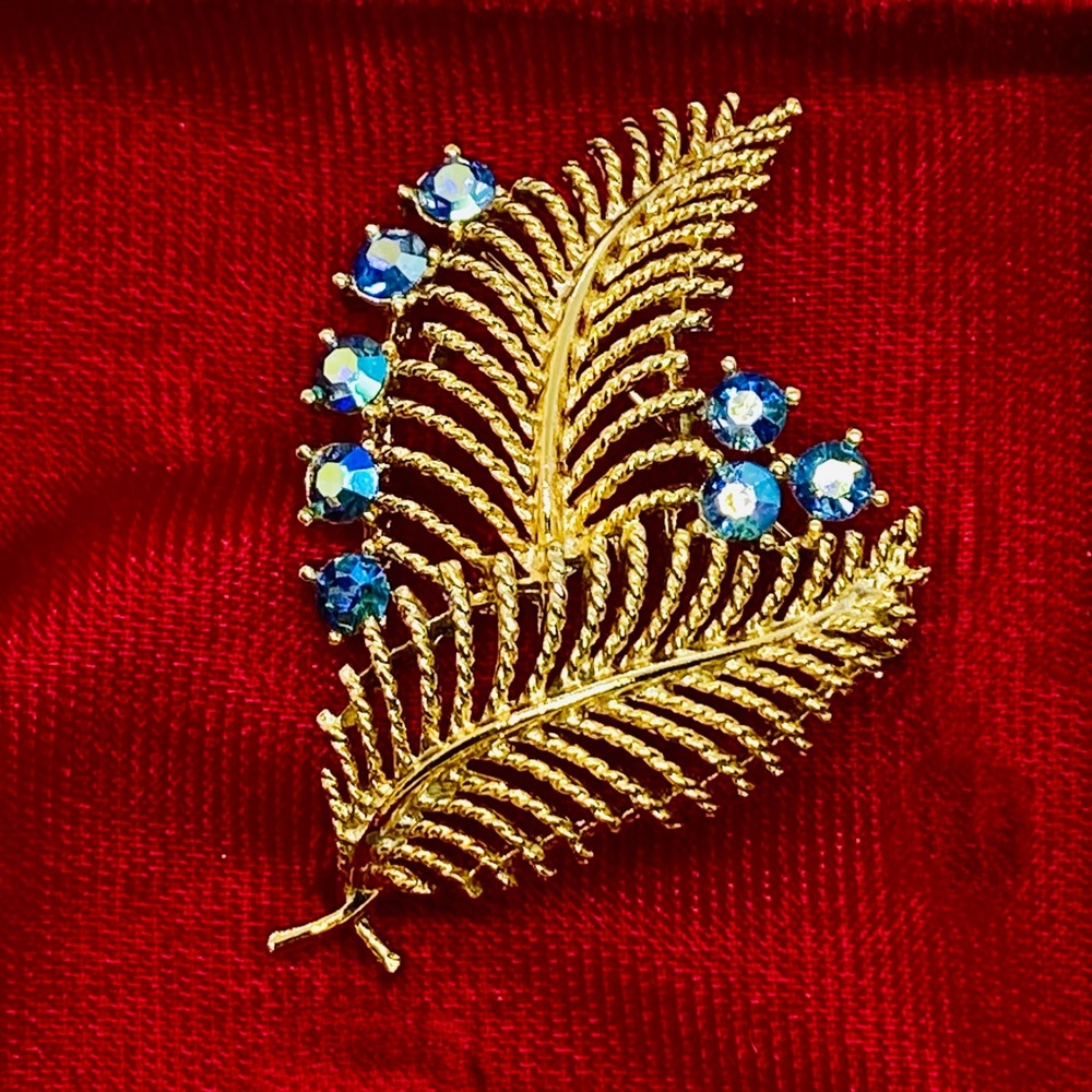 Vintage Lisner Double Fern Leaf Brooch & Earrings - Picture 2 of 5